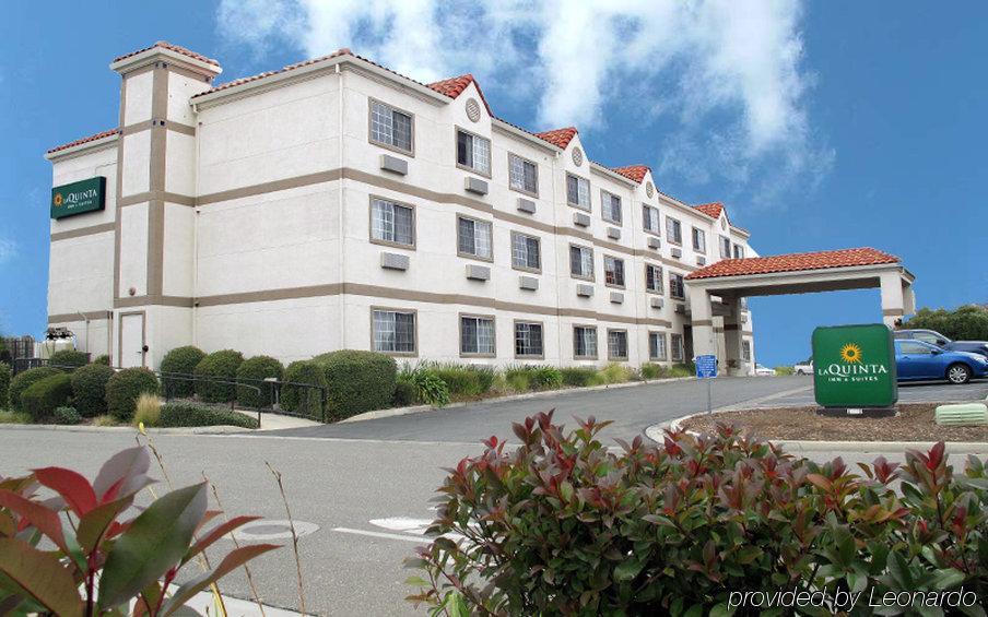 La Quinta By Wyndham Davis Hotel Bagian luar foto